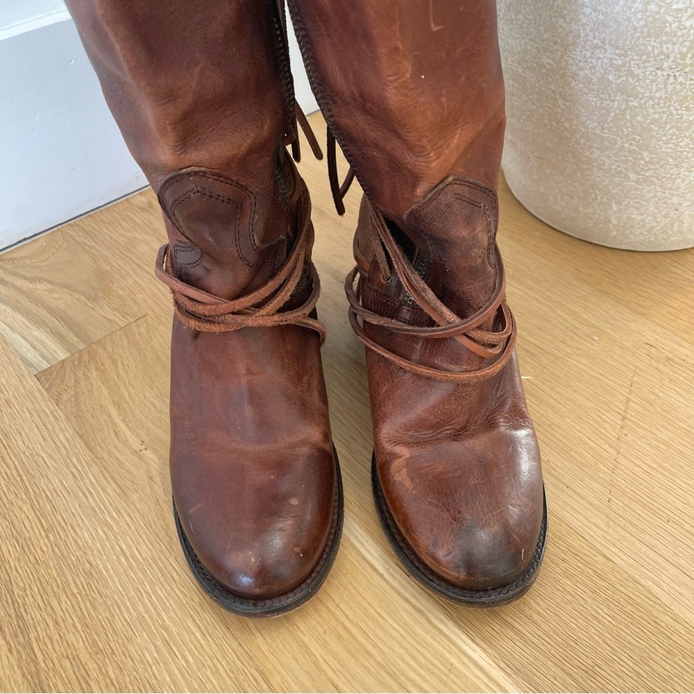 Freebird by Steven Coal Brown Cognac Leather Tall Tie Back Heeled Boots Size 8 - Picture 3 of 12